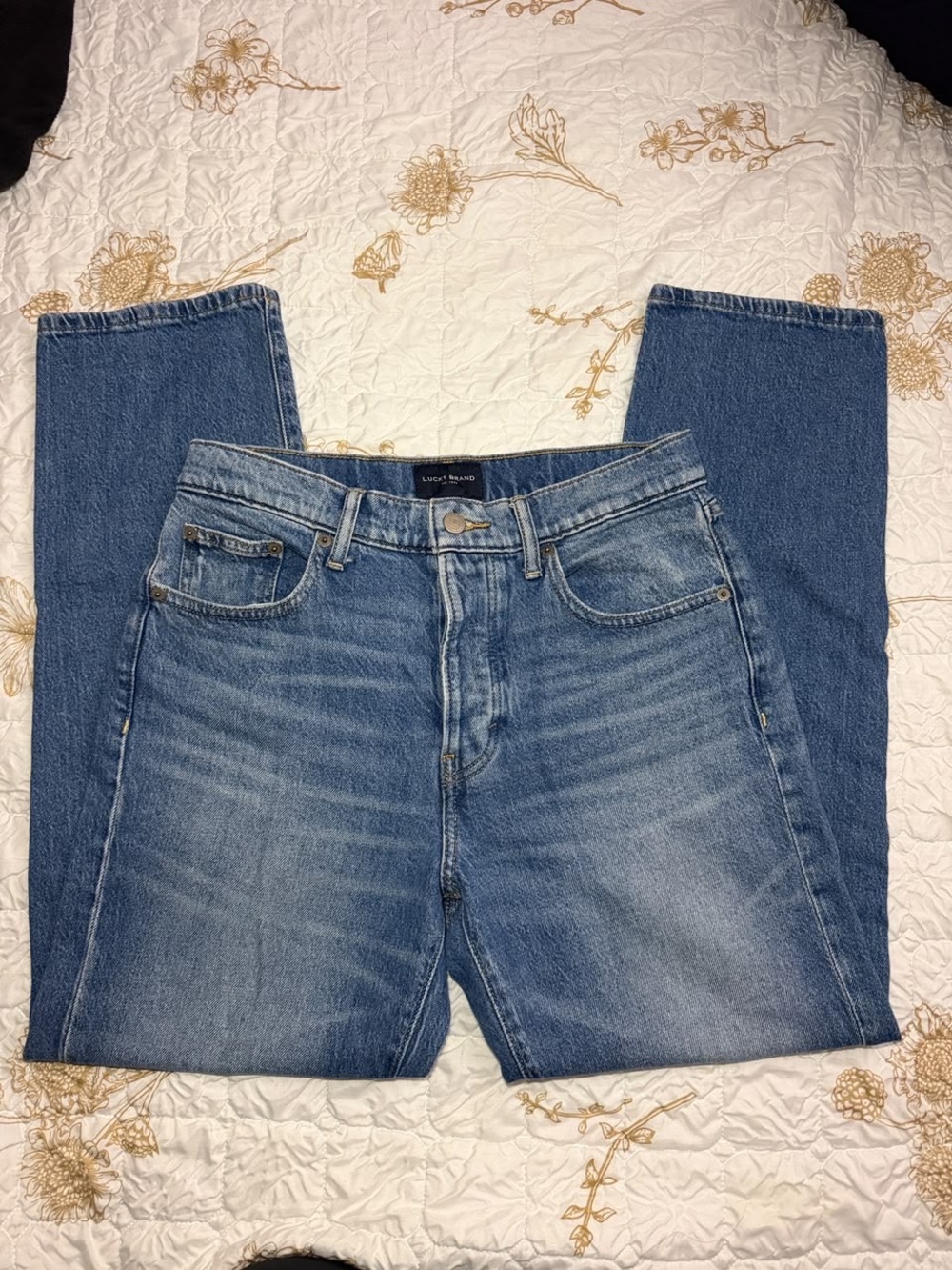 Lucky Brand Men’s Medium Blue Straight Jeans